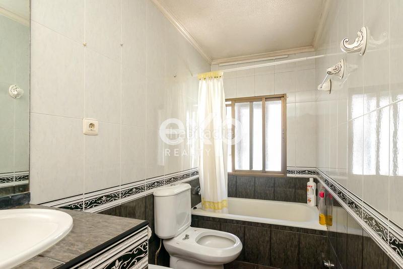 Foto bfd5676c-e34b-4640-b028-79043debe15e. Piso en calle juan alvargonzalez 89 piso en el Llano calle juan alvargonzález, en Gijón