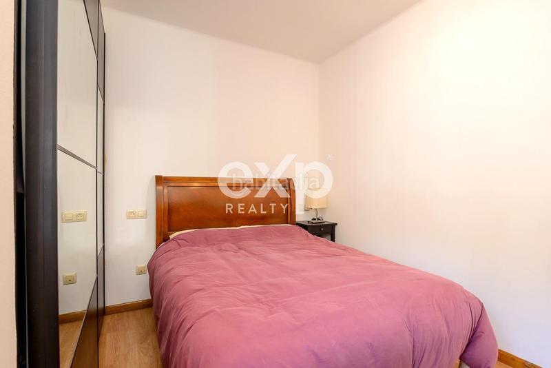 Foto a40042c2-d9bf-42f4-a8cd-5b02f1a63cd6. Piso en calle samuel sanchez 5 piso en venta en calle samuel sánchez 159.000 en Oviedo