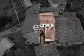 Reihenhaus  Llendellena 10. Casa en venta en llandellena  olloniego oviedo