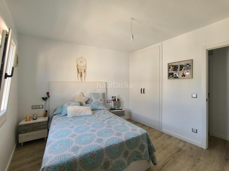 Foto ce1b87cd-8540-4222-9ca7-0bf3ec96c2e1. Casa adosada espacioso adosado en lérez tu oasis cerca del centro en Pontevedra