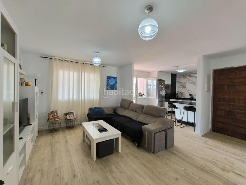 Foto ef5384a6-45b0-4659-8370-7fa56032524c. Semi detached house with parking in Parroquias Rurales Pontevedra