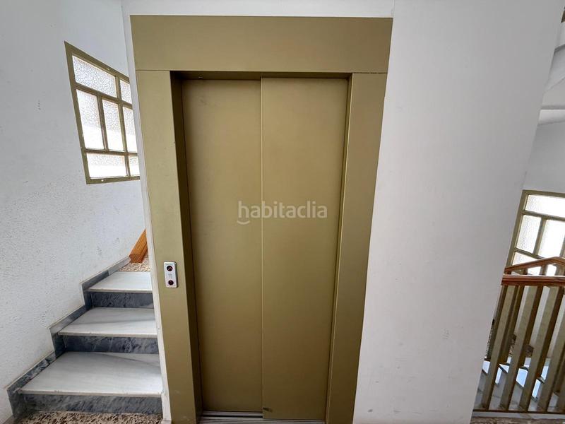 Foto a1ac20d5-ee24-48bb-929d-fbd861d3a0c8. Piso vivienda en largo caballero en Esperanza - Quemadero Almería