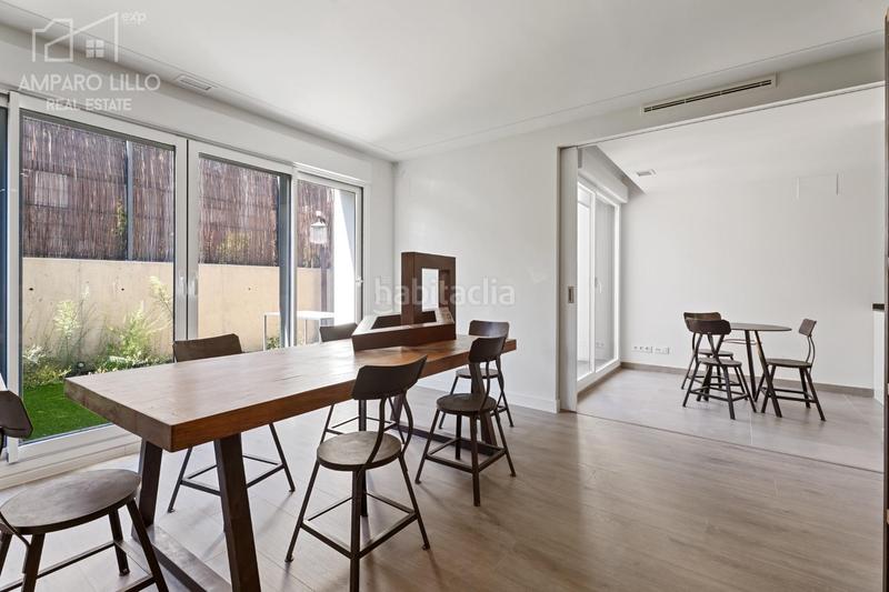 Foto 0cc8e5c1-5f0d-408c-95bc-2d8505848255. Casa aparellada amb calefacció aparcament piscina a Boadilla del Monte