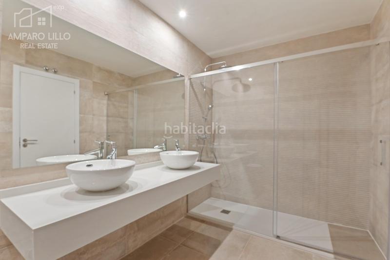 Foto 04eb735c-544b-481d-8b8a-a519b135835d. Maison jumelée avec chauffage parking piscine dans Cortijo sur Boadilla del Monte