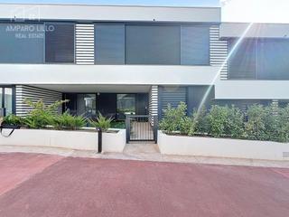 Maison jumelée  Avenida de la armada española. Oportunidad única! chalet adosado de lujo a estrenar en boadilla