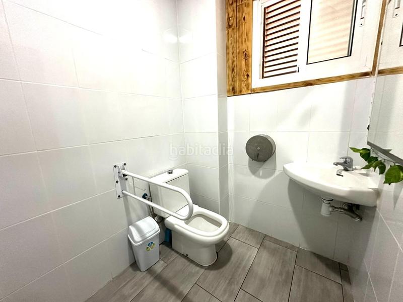 Foto 1074ba00-1949-4ead-9a7c-460271161589. Pas-de-porte local commercial dans avenida dels països catalans 27 dans Tarragona