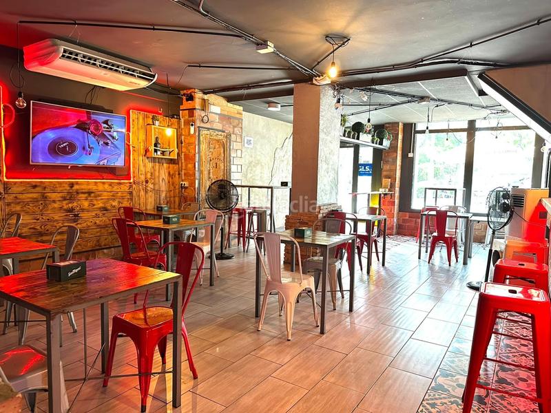 Foto 20abfe84-98c2-4243-ac2a-4bcdcfe9bb26. Traspàs local comercial a avenida dels països catalans 27 a Tarragona