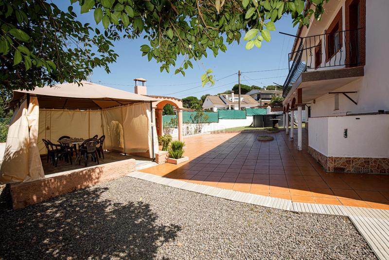 Foto e8c01cdc-917a-4052-a098-e62a76491ff8. Casa  a 4 vientos en la urb. el molí en Mas Altaba - El Molí Maçanet de la Selva