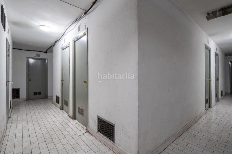 Foto ac812ee5-208d-4d63-9847-0e4064d3a172. Alquiler piso se alquila amplio y luminoso piso con terraza en el centro de almeria en Almería