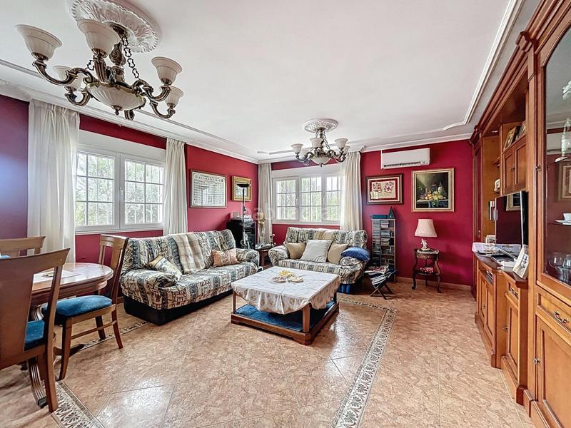 Foto 2af2cc77-f21b-4d85-afaf-da22ed77cfb4. Casa amb calefacció aparcament piscina a Tudela de Duero