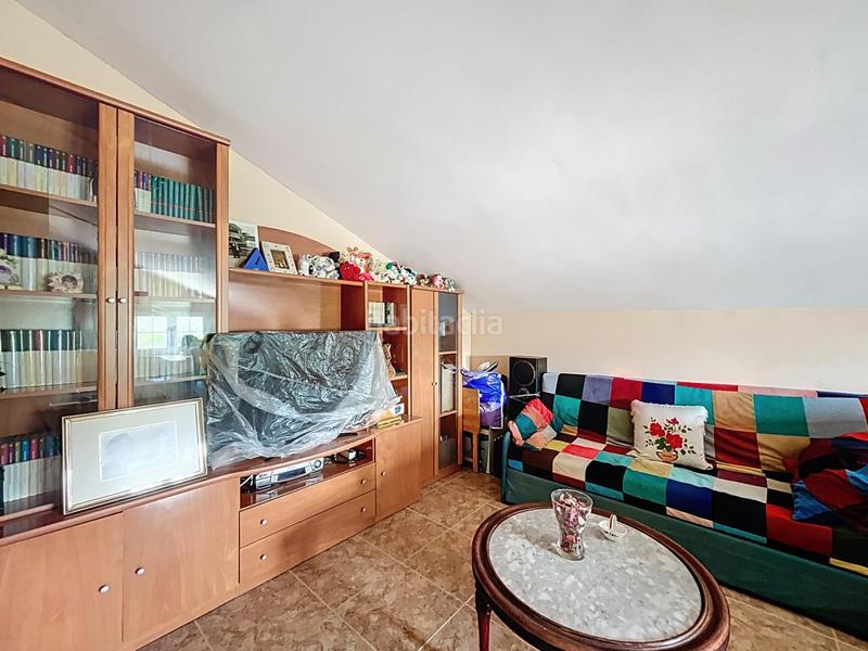 Foto ba6a75dc-ffad-477e-9e79-4d2d1c3a3cdb. Casa amb calefacció aparcament piscina a Tudela de Duero