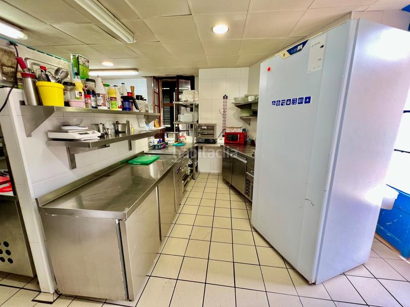 Foto d56135de-3618-49ae-8706-0d0363d414b4. Pas-de-porte local commercial dans Part Alta Tarragona