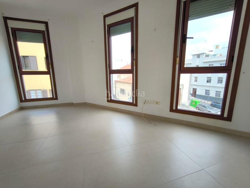 Foto f5cb9c84-d840-468b-bb36-add0d5de732d. Flat in calle alonso quintero 39 in Vegueta Palmas de Gran Canaria (Las)