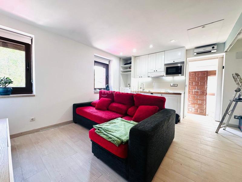 Foto 6868cd77-0948-4559-815d-8bb9aa80e841. Casa in barrio carbayin bajo 6 in Carbayin-Lieres-Valdesoto Siero