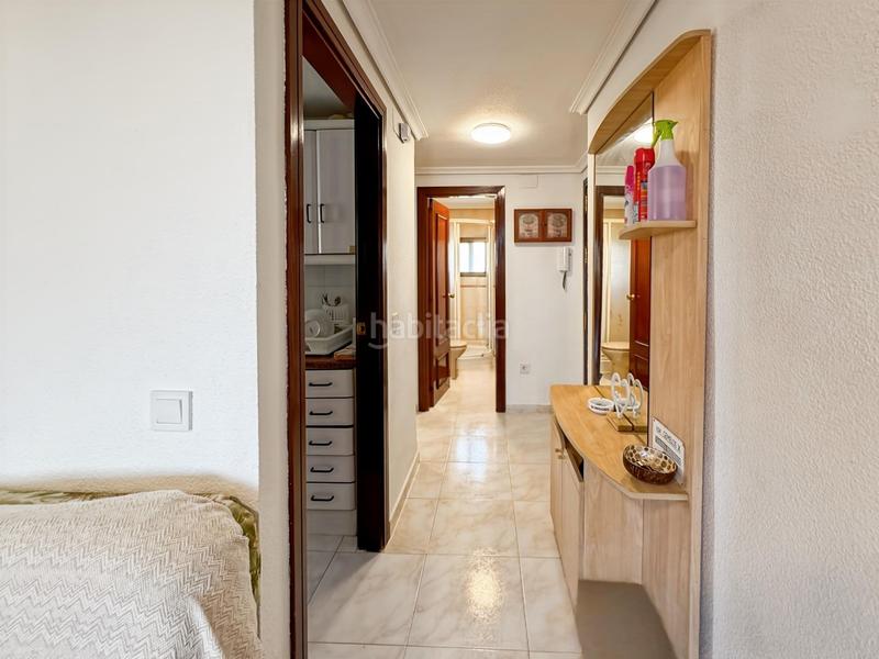Foto 5c55c84d-a79c-411a-ab70-92d748dd14e9. Apartament amb aparcament piscina a Levante Alto Benidorm