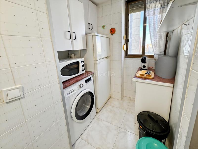 Foto c494bb88-b91b-4dfe-94d5-a022442e0309. Apartament amb aparcament piscina a Levante Alto Benidorm