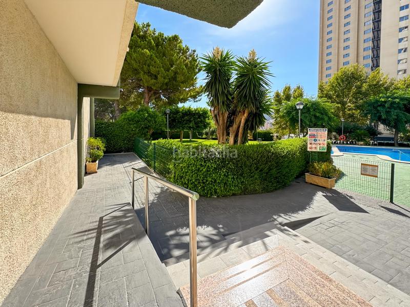 Foto f11e6958-2893-40ae-ba6c-72dd9e37e694. Apartament amb aparcament piscina a Levante Alto Benidorm