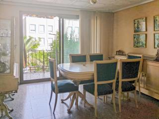 Pis a Antiga Moreira. Amplio piso de 4 habitaciones