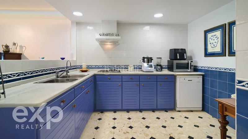 Foto 8837bbd3-cb33-47e9-a17f-8f5521e747f7. Casa adossada amb aparcament piscina a Altea la vella Altea