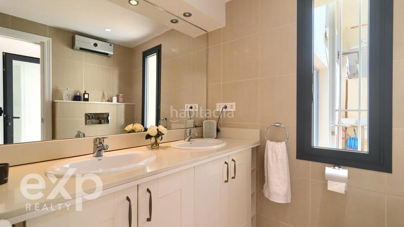 Foto 93662958-ac88-49b7-afb8-71ae1e2f9cff. Casa adossada amb aparcament piscina a Altea la vella Altea