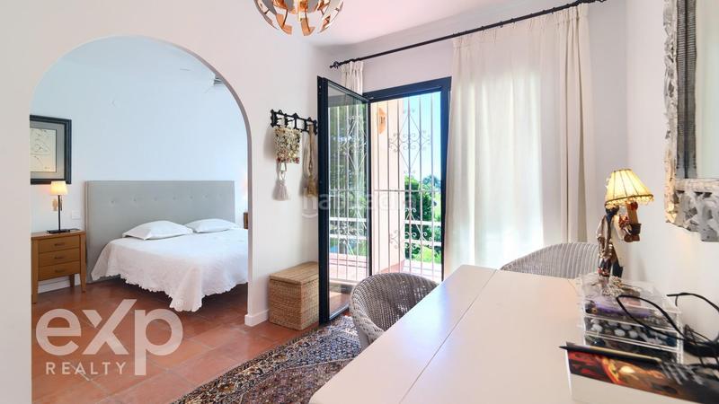 Foto 972f6218-6acd-4aae-b34b-491c17eb173f. Casa adossada amb aparcament piscina a Altea la vella Altea