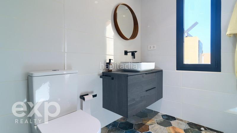 Foto a85bc0f1-c08b-44c0-a0e6-80a1ce66d3b8. Casa adossada amb aparcament piscina a Altea la vella Altea