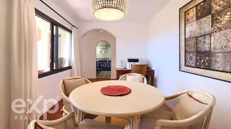 Foto b196d79d-3349-4da4-8740-6c0a9329b376. Casa adossada amb aparcament piscina a Altea la vella Altea