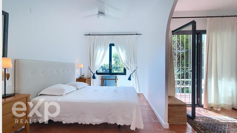 Foto b3cd11cb-68ea-409b-92d1-f337a2c85079. Casa adossada amb aparcament piscina a Altea la vella Altea