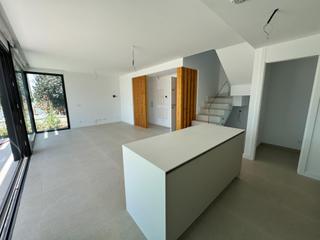Xalet  Calle del granate. Exclusiva villa de diseño en estepona  zona atalaya