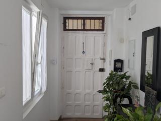 Àtic a Calle SANTA ESCOLASTICA 19
