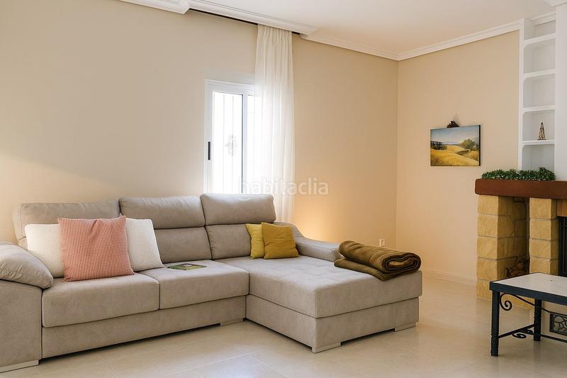 Foto 6a2b69f8-292e-496c-a8dc-fba1597c31e2. Xalet amb aparcament piscina a El Higuerón Córdoba