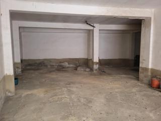 Geschäftsraum in Calle del empastre 5. Funcional local en el centro de catarroja