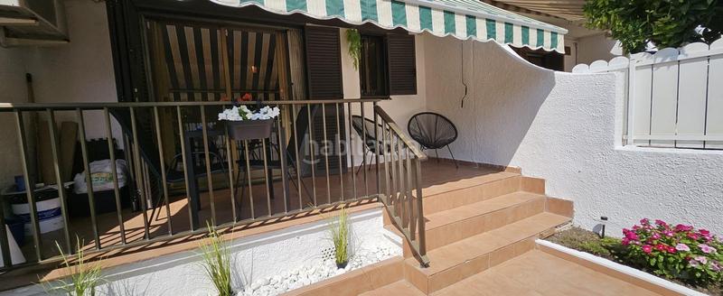 Foto 7607772c-60c1-4355-a848-53d842c99919. Rent semi detached house with parking in Coma-ruga platja Coma-ruga