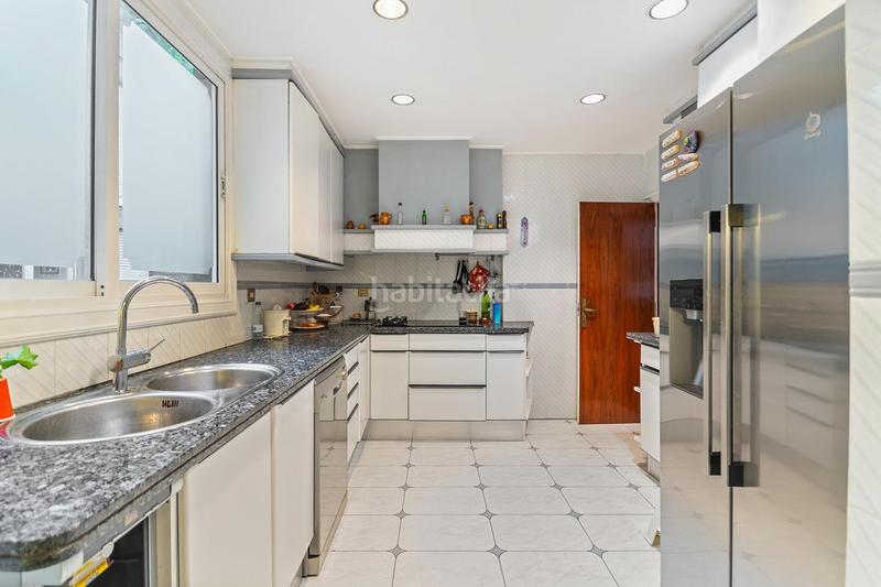Foto 5c03616c-4622-4f0c-8191-86f3fc8ee128. Appartement avec chauffage parking dans La Nova Esquerra de l´Eixample Barcelona