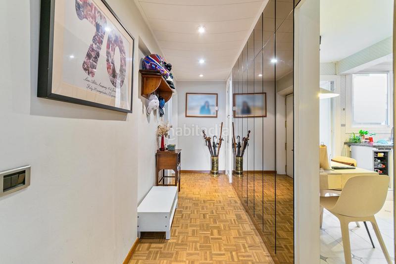 Foto e902bbb6-98b5-41d0-b200-606572f3a5f5. Appartement avec chauffage parking dans La Nova Esquerra de l´Eixample Barcelona