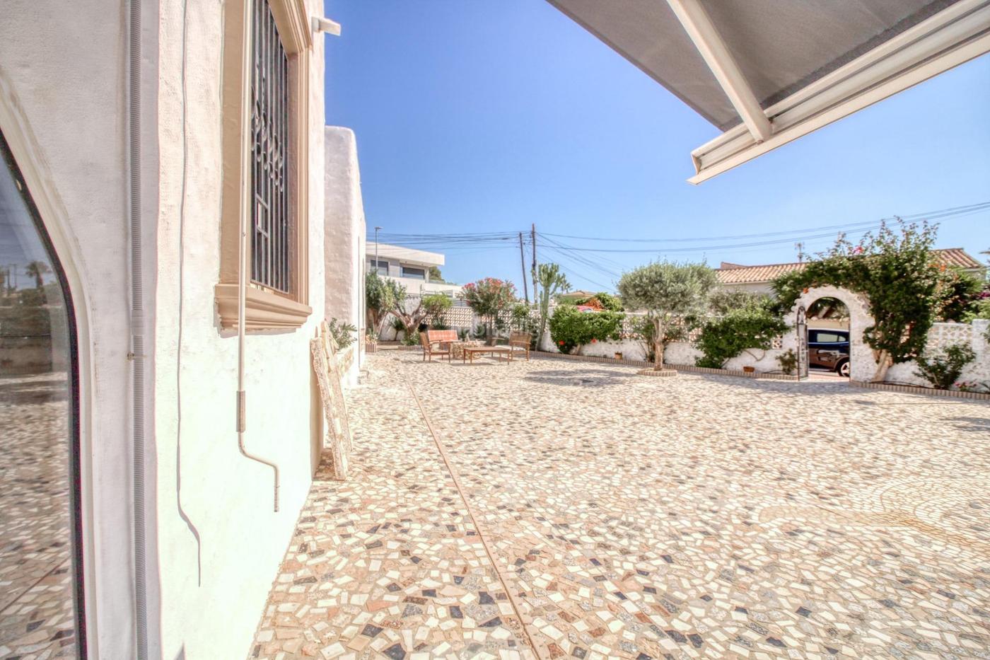 Vivienda Independiente con Parcela Privada en el Corazn de Ciud Rojales