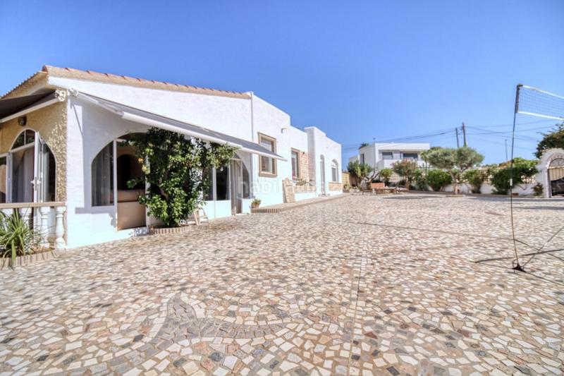 Foto 2f0a0055-defb-499d-991a-d004e2c7ddb3. Chalet vivienda independiente con parcela privada en el corazón de ciudad quesada en Rojales