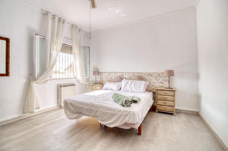 Foto 5b0f6686-e0cb-4880-baab-20305babd72e. Chalet vivienda independiente con parcela privada en el corazón de ciudad quesada en Rojales
