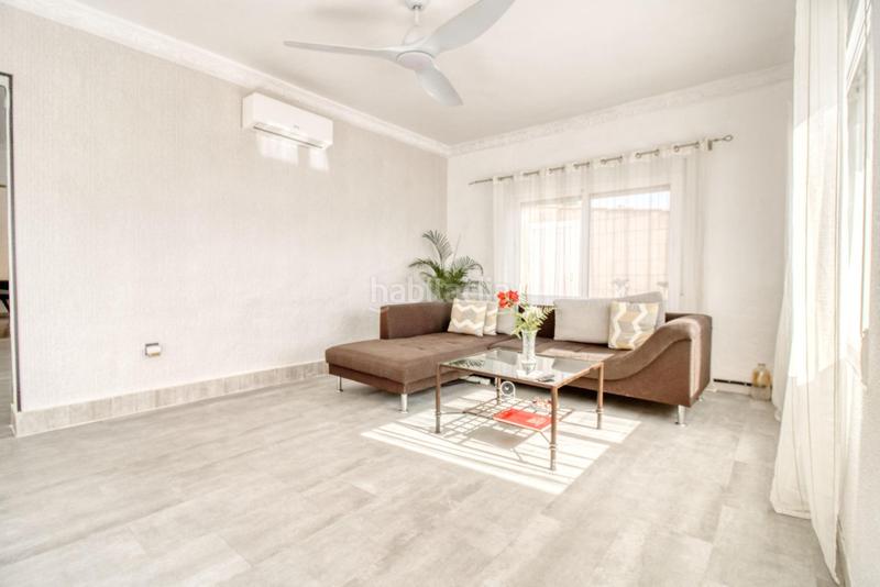 Foto 66d58623-0725-488c-adeb-319fd144da48. Chalet vivienda independiente con parcela privada en el corazón de ciudad quesada en Rojales