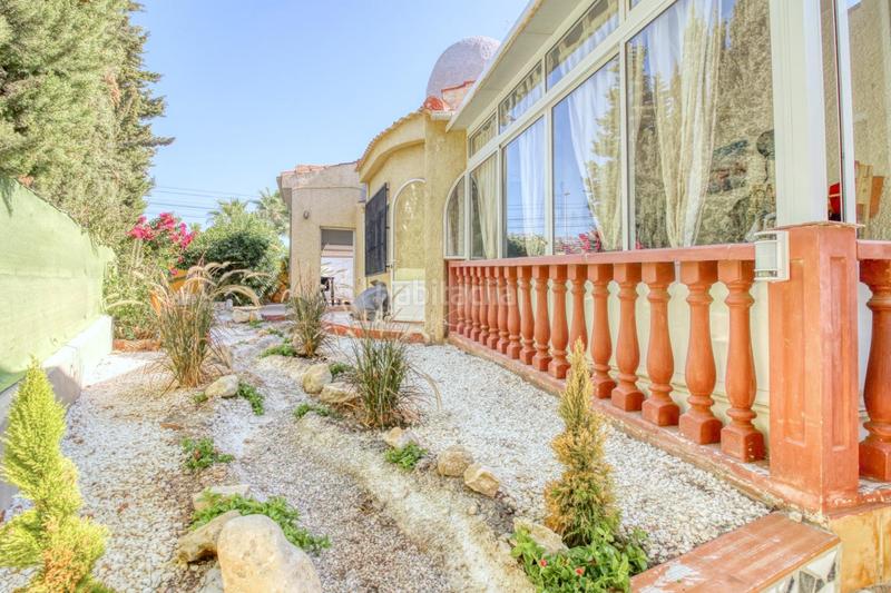 Foto 84d76490-b858-49c4-8a0e-d745c29788be. Chalet vivienda independiente con parcela privada en el corazón de ciudad quesada en Rojales