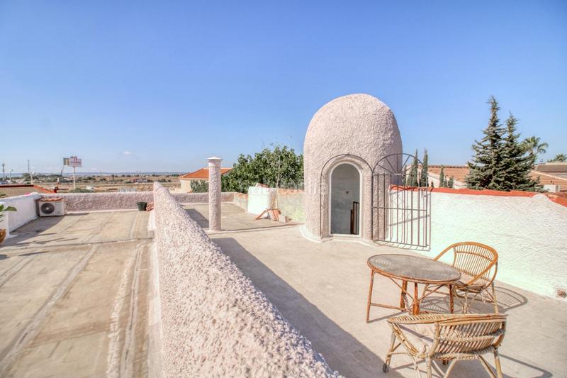 Foto cd4e492a-f9a1-43a1-9ba4-0045033171fe. Chalet vivienda independiente con parcela privada en el corazón de ciudad quesada en Rojales