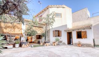 Maison  Vg salud de la. Gran oportunidad! casa con terrazas, jardín y garaje en el coraz