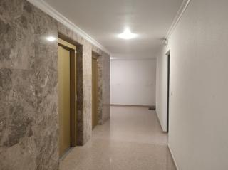 Location Appartement à Las Trescientas-San Francisco-Ciudad Vergel. Alquiler piso en elda, zona avda. de ronda  urbanización con pis
