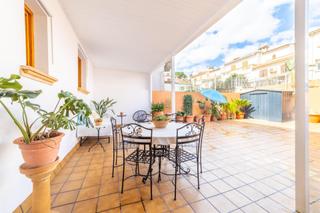 Appartement à Son Ferriol. Exclusiva planta baja reformada en son ferriol  gran terraza  pa