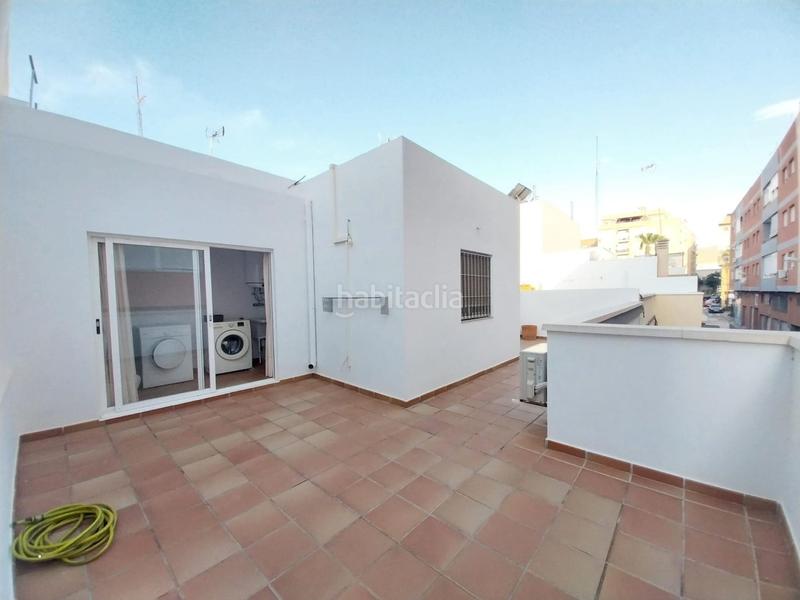 Foto 1a259204-a5bc-4c63-87fc-c871ffd5bf98. Casa in Barrio Alto - San Félix Almería