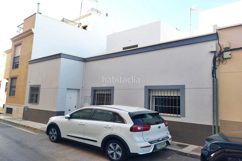 Foto 99bffb6f-09fd-42d6-a8d6-bb57780395b3. Casa in Barrio Alto - San Félix Almería