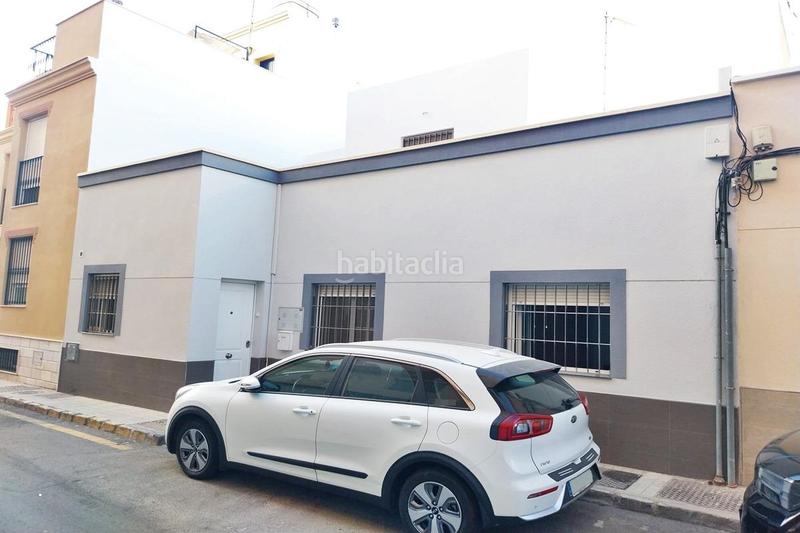 Foto c073e35a-abbb-4df0-9ec3-7281930ea7bc. Casa in Barrio Alto - San Félix Almería