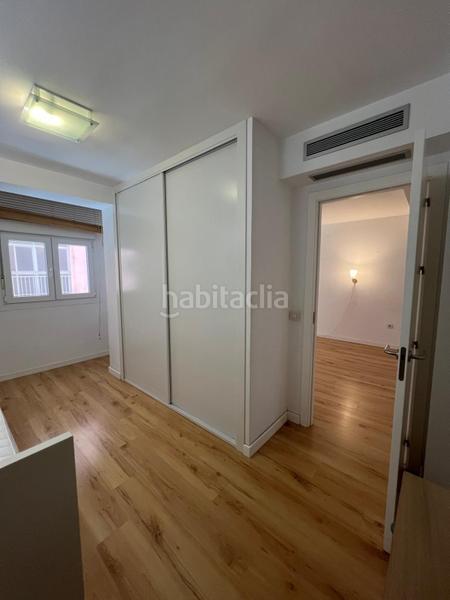 Foto 454e7131-f24b-4191-b770-48b91f7e5a7d. Flat in calle cesar 11 in Barrio Alto - San Félix Almería
