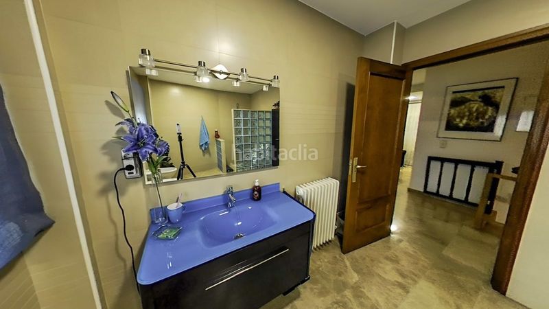Foto 0837bdad-3896-4477-96ca-e007b3946267. Casa amb aparcament a Xàtiva