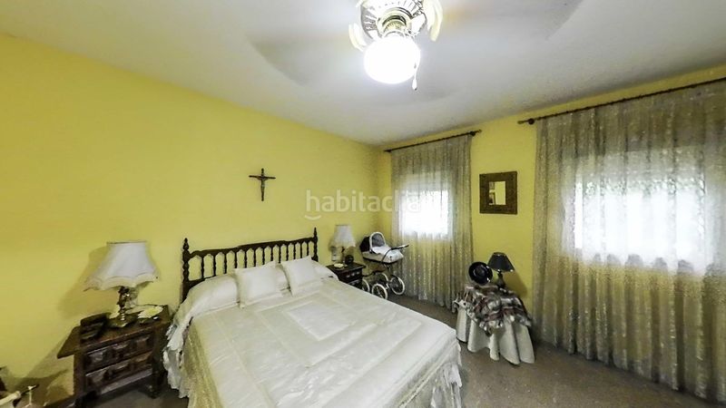 Foto a78912d6-abb1-4a83-bd80-6db4d4963825. Casa amb aparcament a Xàtiva